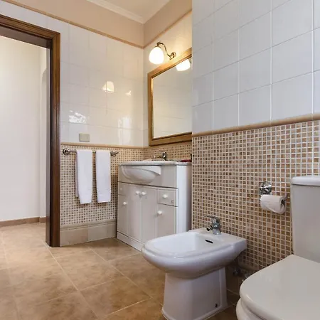 Semesterbostad Casa Pamipa *